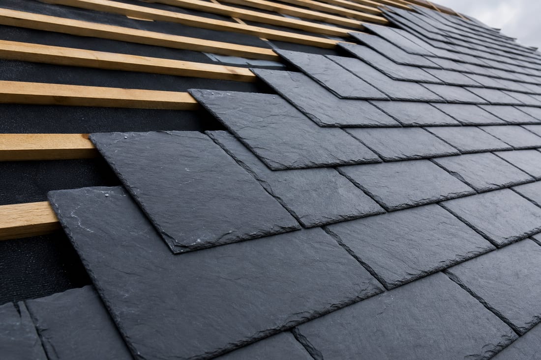 Beispiel: Verlegung von Naturschieferplatten in Diagonalansicht